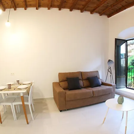 Darro Suites
